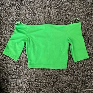 Women’s off the shoulder top (fits like a xs)